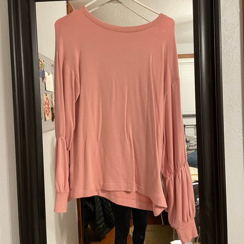Pink Lou & Grey top.